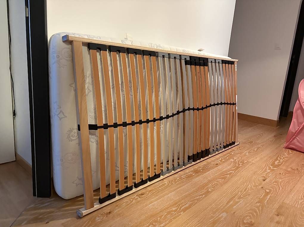 Letti: Lit évolutif Sauthon + matelas + sommier – Usato da Martigny venduto da ritonlgazon 1