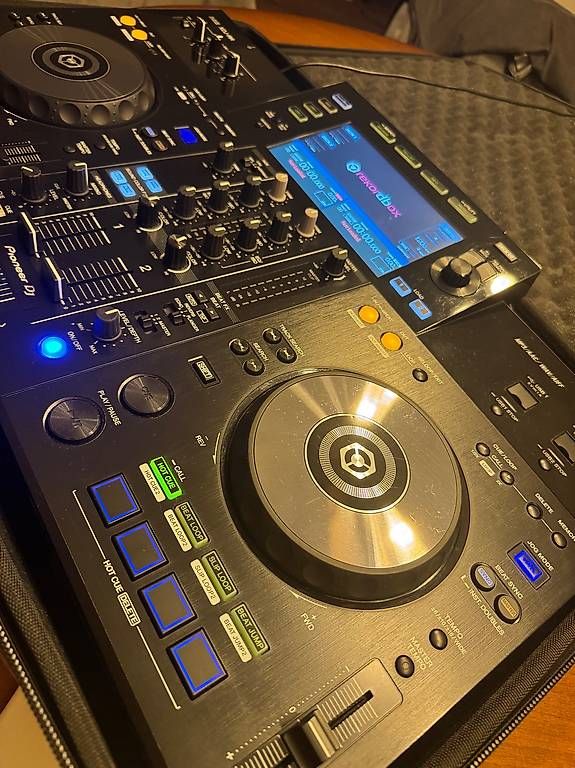 Platines de mixage: Pioneer XDJ-RR  – D'occasion à Ermatingen par dz810 2