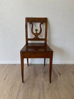 Antiker Biedermeier Stuhl aus Nussbaum mit Lyra-Rückenlehne
