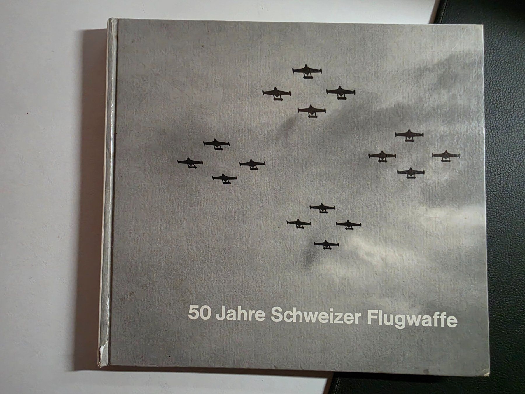Libri: 50 Jahre Schweizer Luftwaffe - 1964 – Usato da Walterswil BE venduto da Lonitti