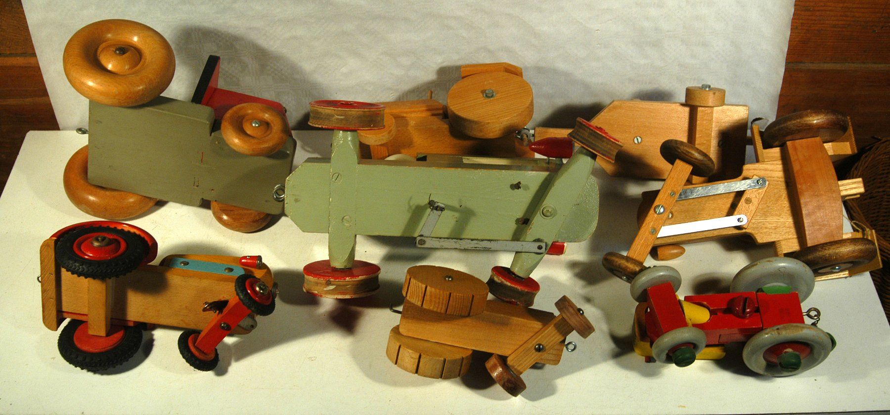 Kit di modellismo & Modellini statici: Holz Spiel Modelltraktoren – Usato da Herisau venduto da Wisen 6