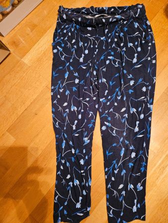 Damen Hose Gr 42