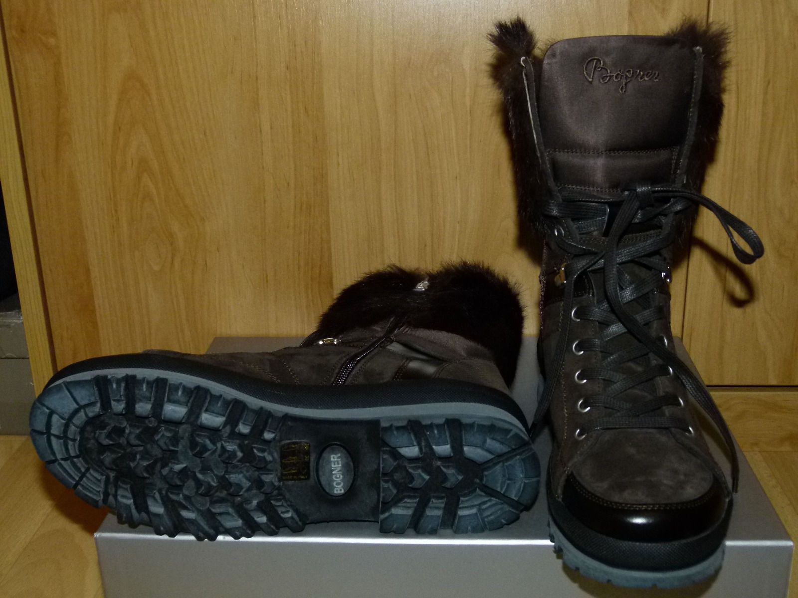 Bogner Chaussures femmes: Bogner Stiefelette ungetragen mit Echtfell – Neuf avec emballage d'origine à Oberthal par gemseline 2