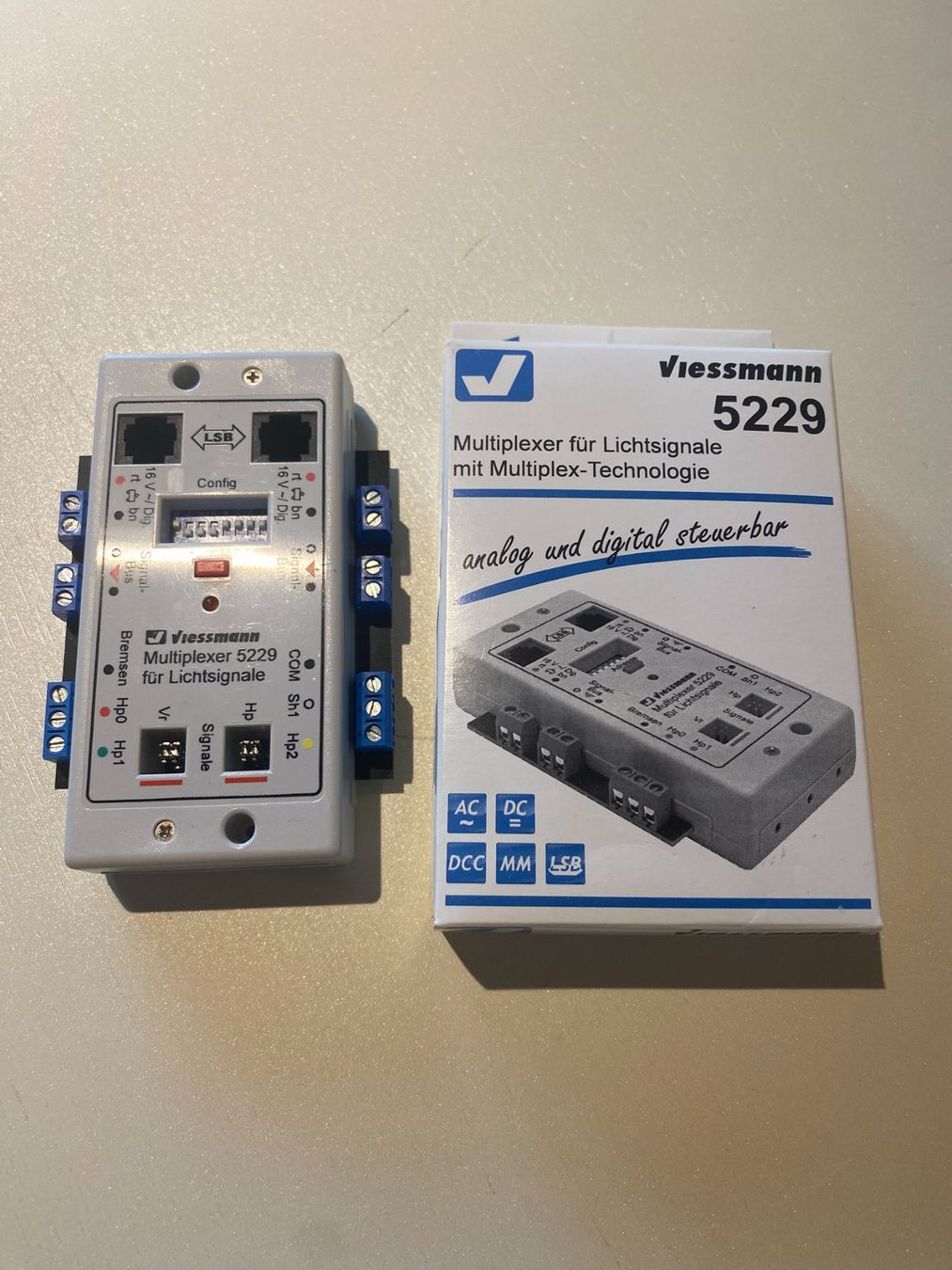 Viessmann Modellini di ferrovie: 1 plus 1 Viessmann 5229 Multiplexer Lichtsignale / mit OVP! – Nuovo (secondo la descrizione) da Wohlen AG venduto da Kusy77