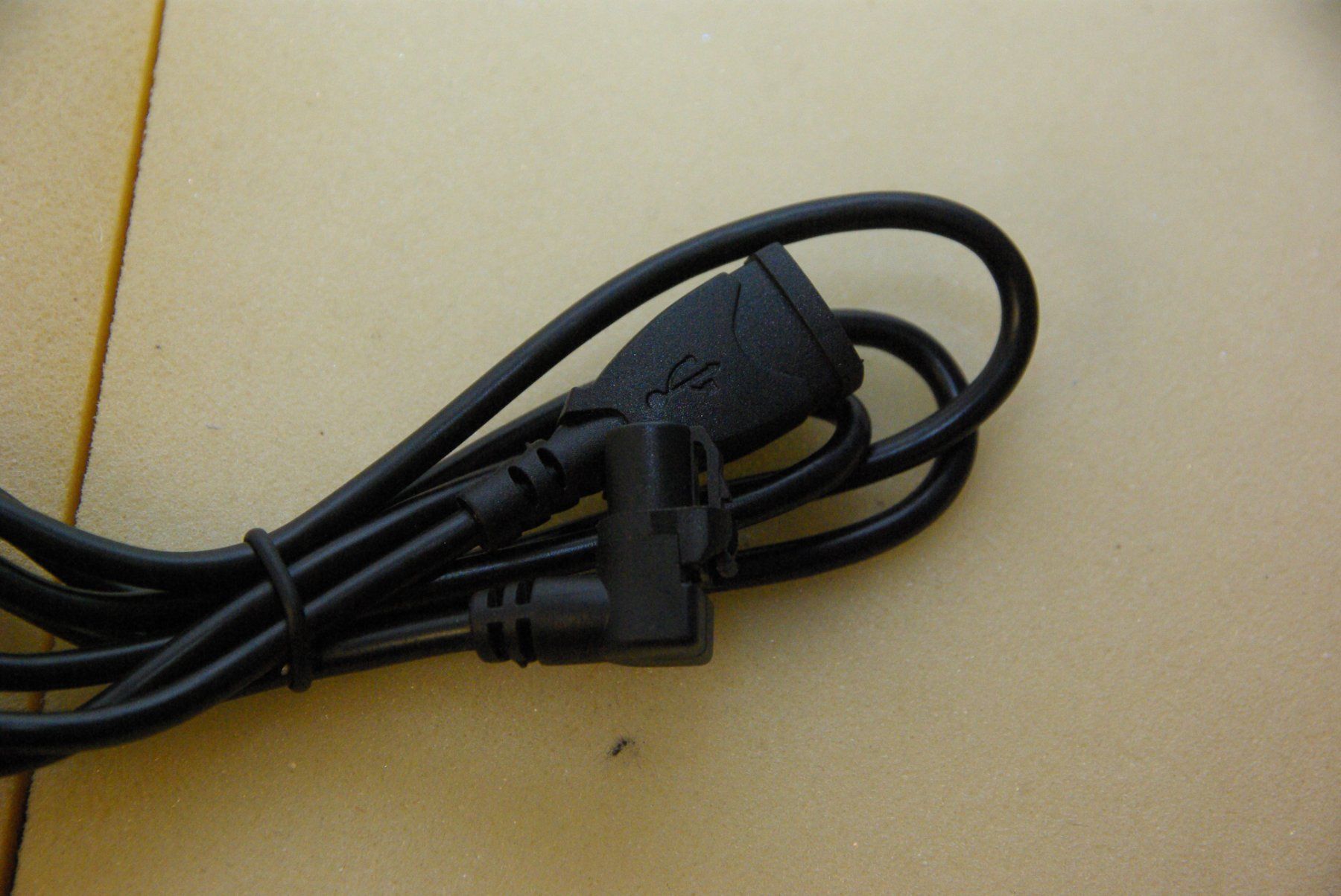 Cavi: USB-Kabelstrang mit USB Schnittstelle – Nuovo (secondo la descrizione) da Herisau venduto da Cevianer1844 3
