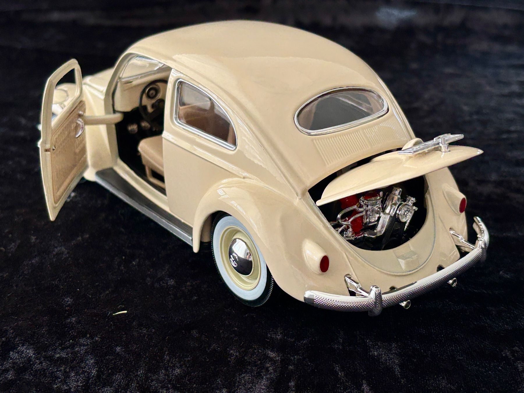 Bburago Modellautos: Modellauto Burago 1:18 VW Käfer 1955 – Neu (gemäss Beschreibung) aus Frauenkappelen von Doc_Snyder 2