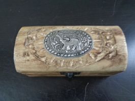Holz Box (Schatulle) mit Elefant (15x7.5 cm)