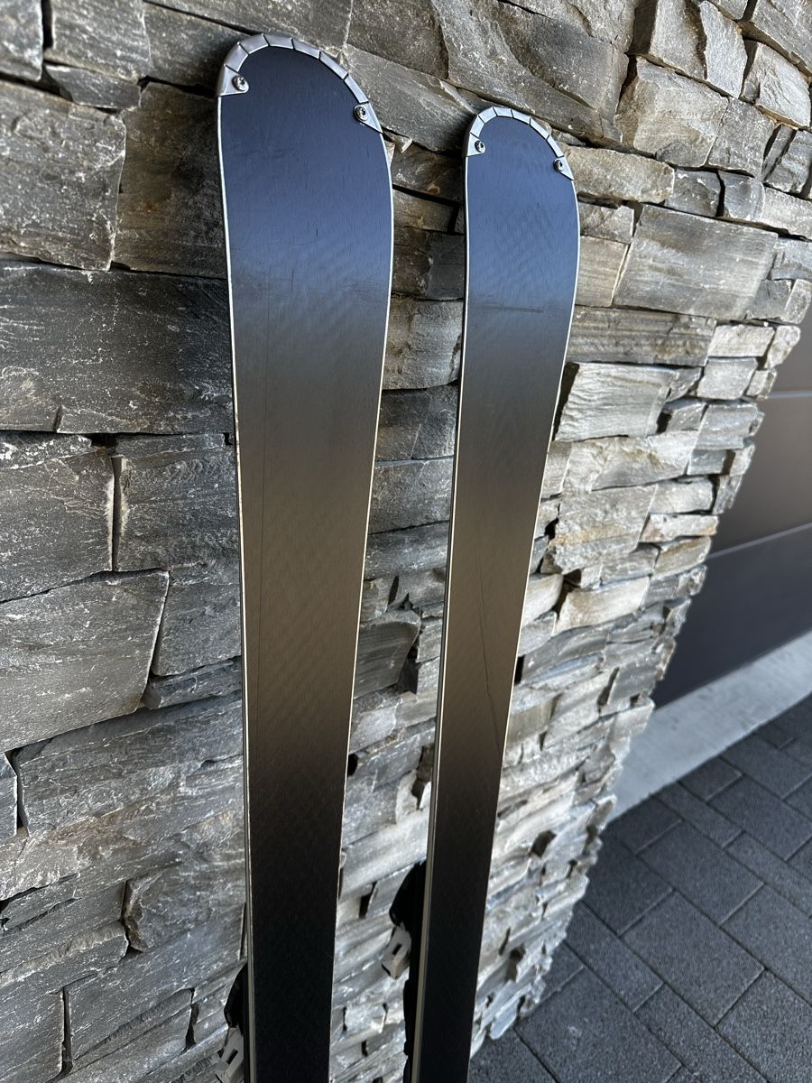 Atomic Skis: Skis Atomic Cloud - 161 cm, avec fixations – Neu (gemäss Beschreibung) aus Sion von admt9 5