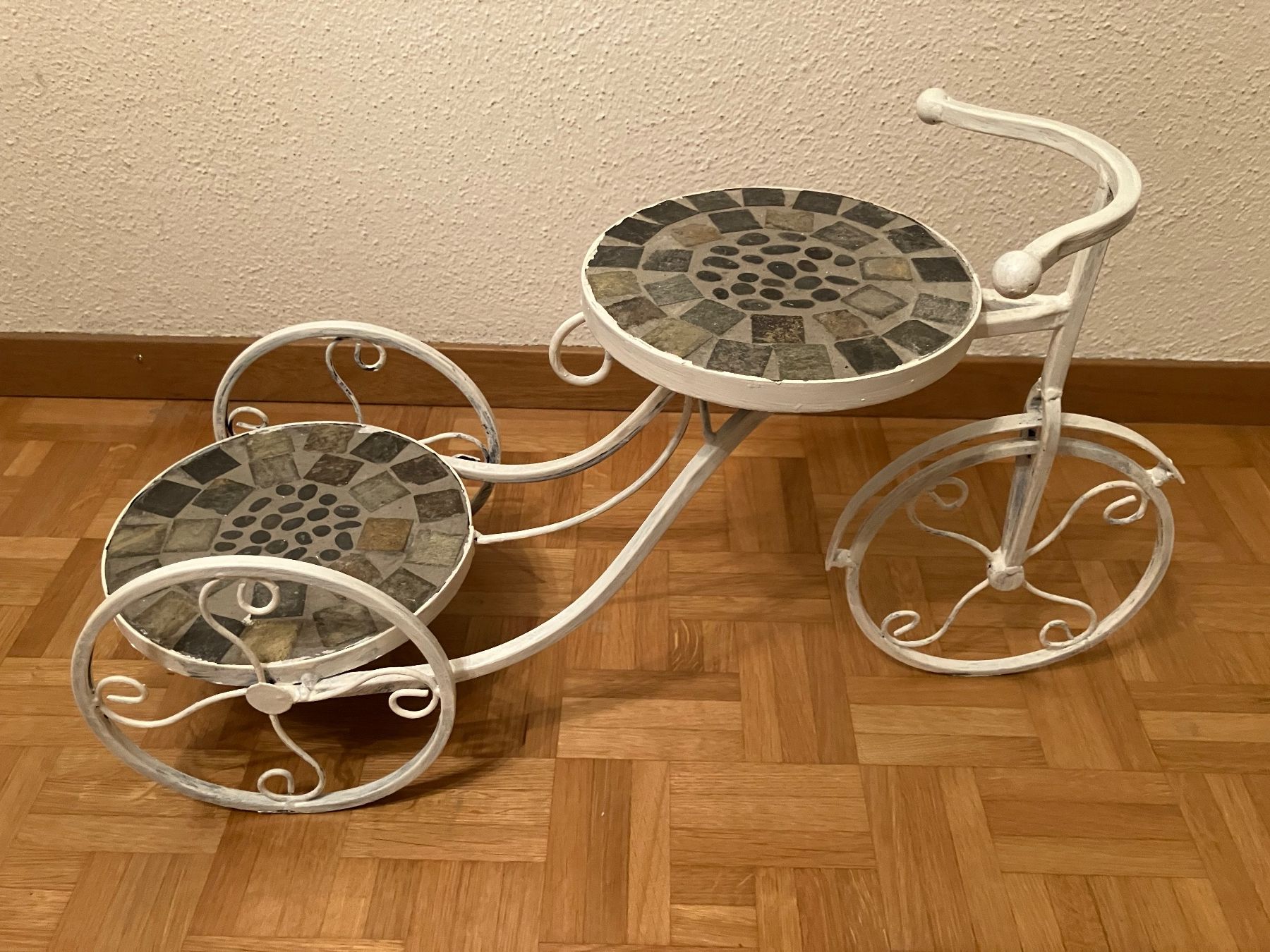 Alle Dekorationen: Deko Velo für Blumenständer – Gebraucht aus Zürich von mic_2dnf