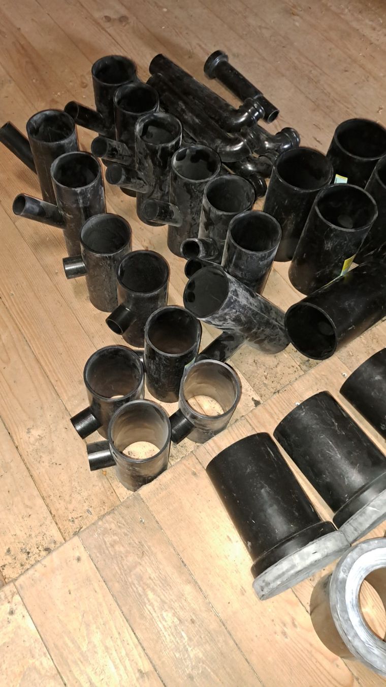 WC: Sanitär Materiall – Usato da Eschlikon TG venduto da ambus75 4