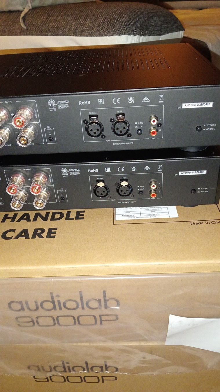 Audiolab Amplificatori: Power Amplifier Audiolab 9000P - 2 Units – Nuovo e nell'imballaggio originale da St-Cergue venduto da per_6cx5 4