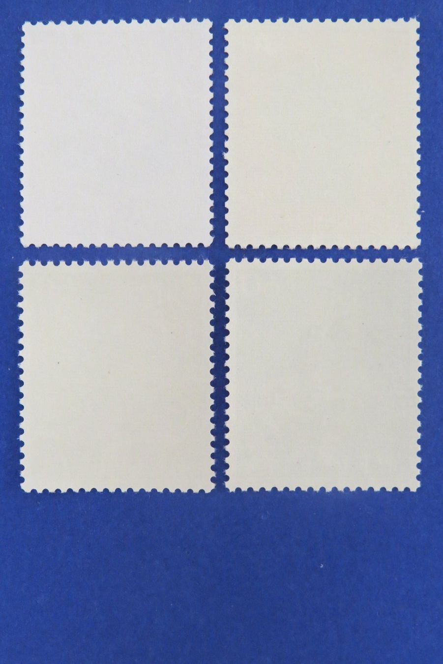 Tutti i francobolli: Serie Pro Patria 1975 - off.Ersttag-Eckstempel BERN – Usato da Brunnen venduto da Kumari 2