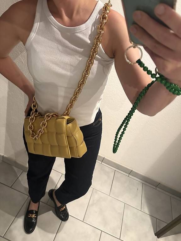 Borse da donna: Bottega Veneta Cassette Chain Bag – Usato da Unterägeri venduto da mar_96hk 4