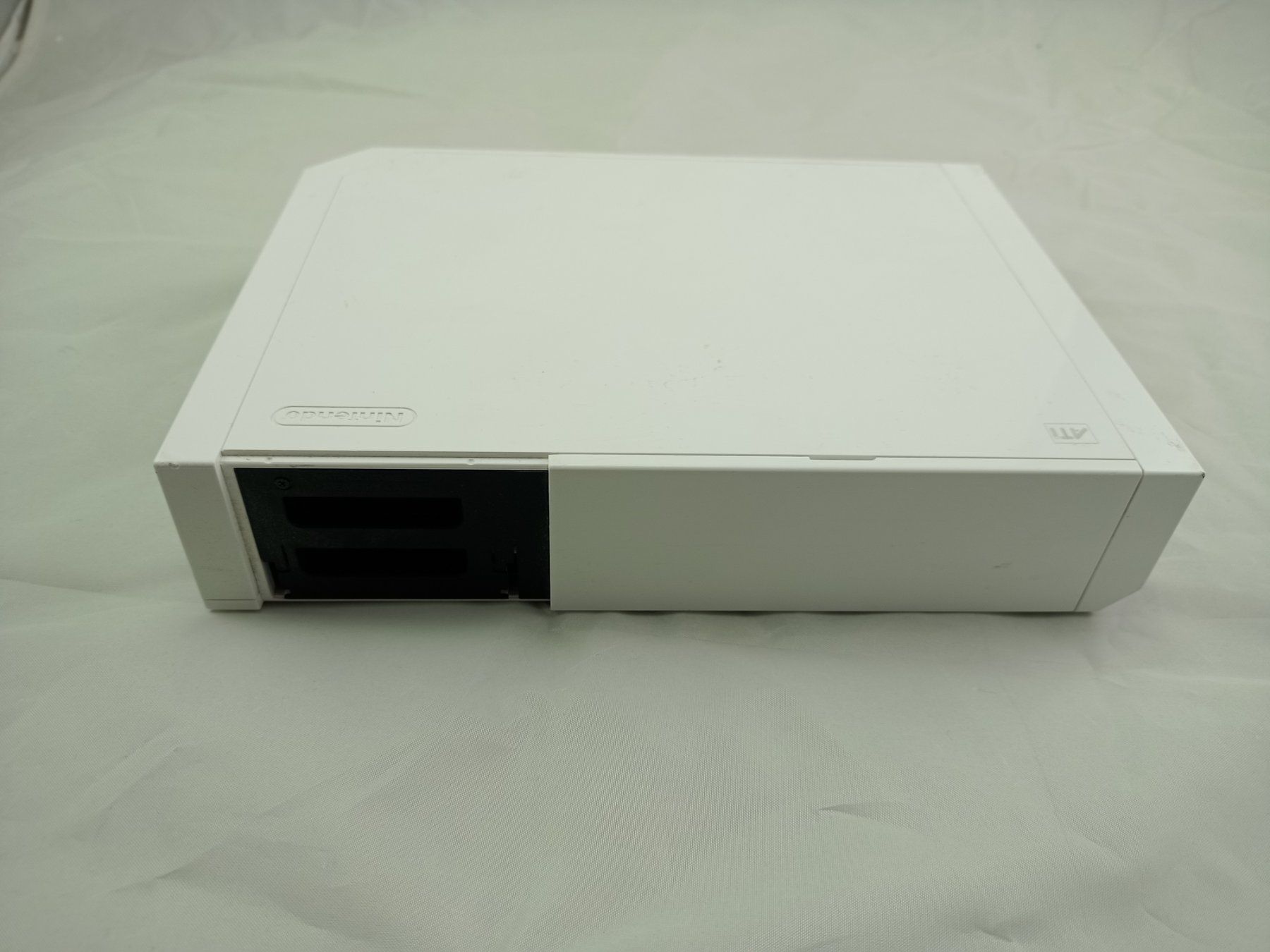 Nintendo Consoles: Nintendo Wii Konsole mit Spielen – D'occasion à Buchs AG par SellAndBuyX 4