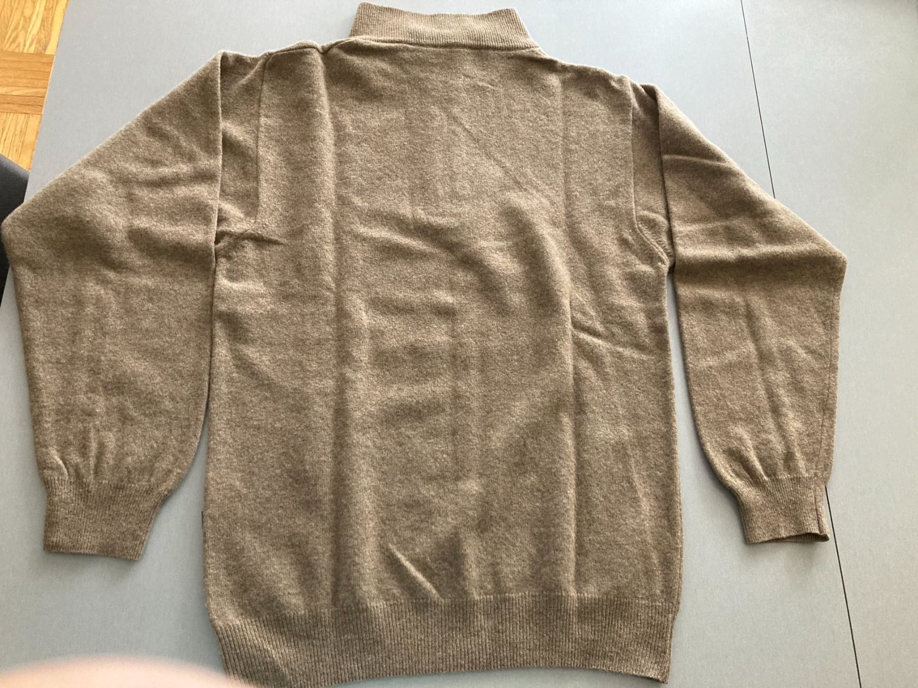 Maglioni & Felpe: KITARO Pullover Cappucino – Usato da Obfelden venduto da miau68 5
