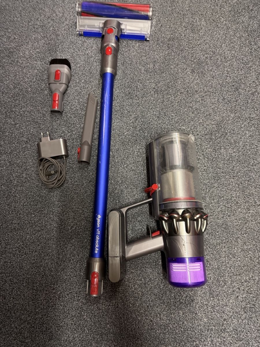 Dyson Aspirapolveri & Accessori: Dyson v11 absolute  – Usato da Landquart venduto da Nnf007 3