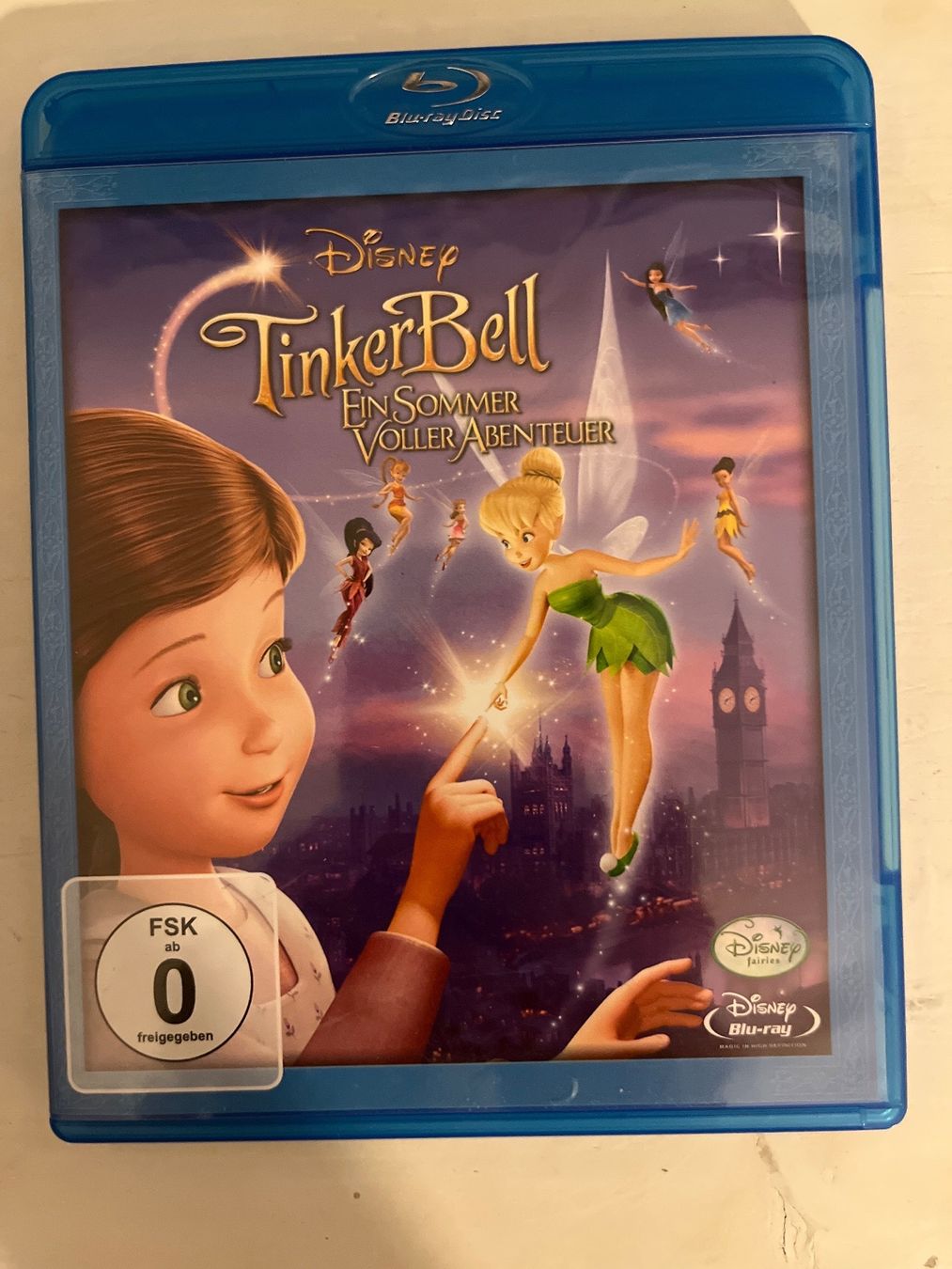 Tutti i DVDs: Disney Tinkerbell ein Sommer voller Abenteuer Blu-ray – Nuovo (secondo la descrizione) da Sierre venduto da black.box