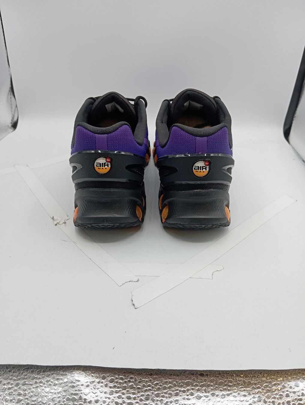 Nike Scarpe da uomo: Nike Air Max DN8 (EU44) – Nuovo e nell'imballaggio originale da Schaffhausen venduto da outlez 3