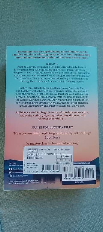 Bücher: The Midnight Rose by Lucinda Riley – Gebraucht aus GENEVE von NathalieI01 1