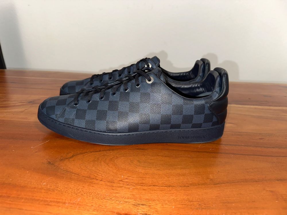 Louis Vuitton Scarpe da uomo: Louis Vuitton Sneaker 👟 Damier Cobalt Gr. 46 – Usato da Zürich venduto da swizzmember