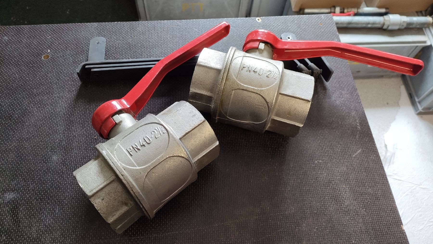 Rubinetteria: Kugelhahn 2 1/2 " Innen/Innen Gewinde – Usato da Flawil venduto da rbdrei 2
