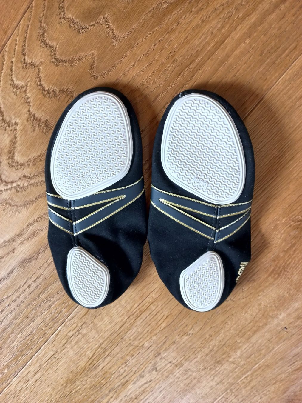 Scarpe per ragazzi: Geräteturnschuhe iwa Kinder – Usato da Brienz BE venduto da desire03 1