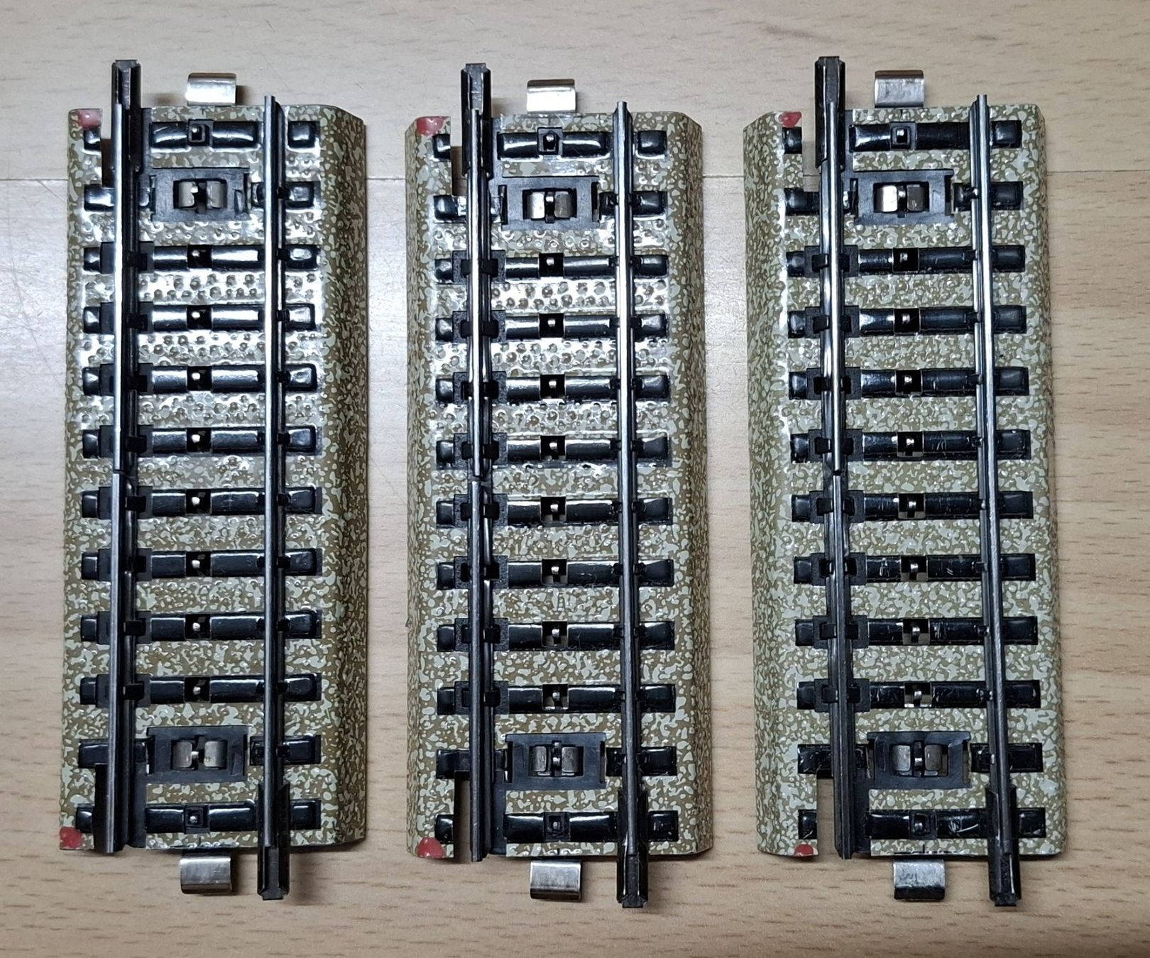 Märklin Modellini di ferrovie: Märklin Kontaktschienen – Usato da Alchenstorf venduto da mani97 2