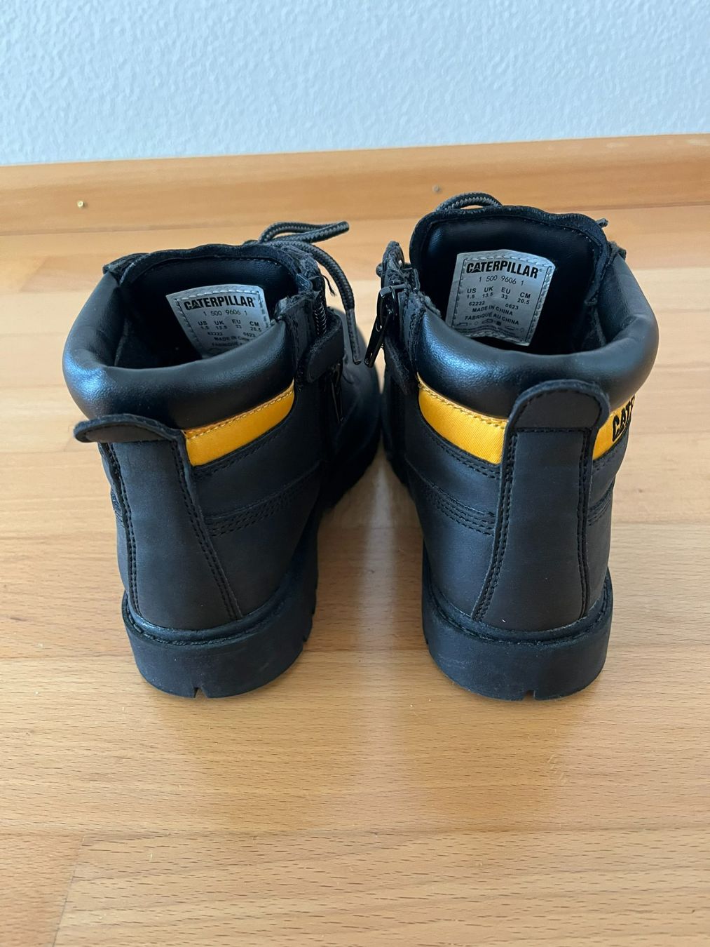 Caterpillar Scarpe per ragazzi: Caterpillar Boots Gr. 33 – Usato da Muttenz venduto da Juvenile33 3