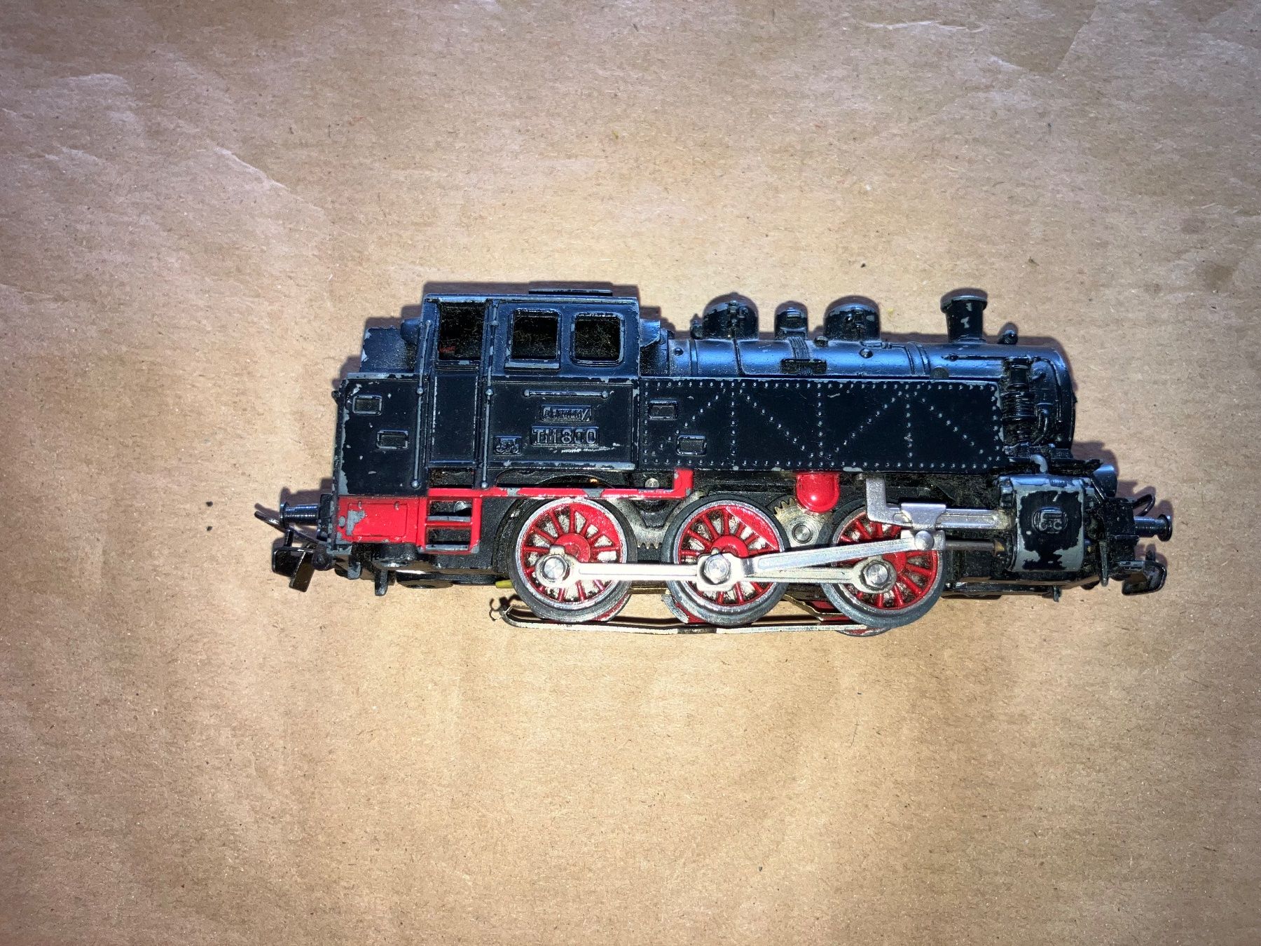 Märklin Modellini di ferrovie: Märklin TM 800 / 3004 Dampflok der DB – Difettoso da Bütschwil venduto da Semaphor 5