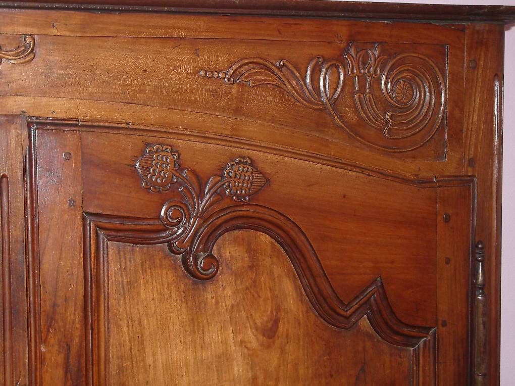 Armadi: Belle armoire merisier 19e S – Usato da Vétroz venduto da fiddod 2