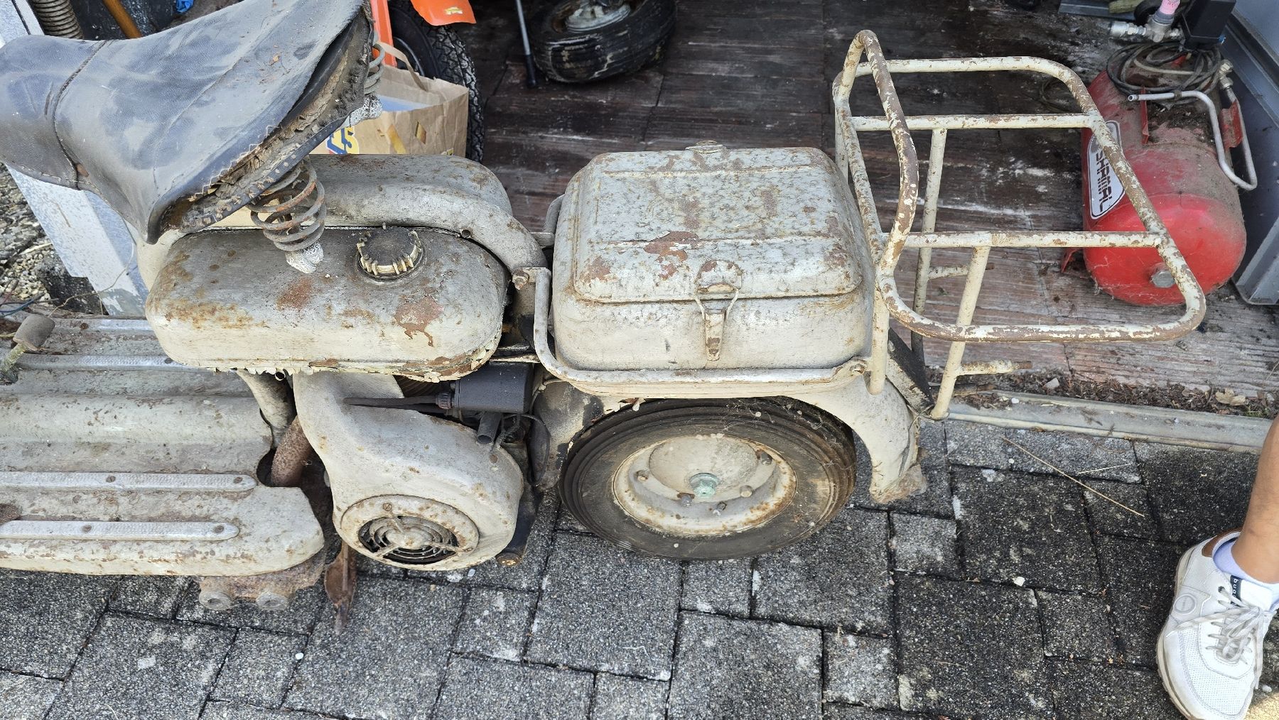 Lambretta Scooter: Lambretta 150D ab platz – Difettoso da Niederwangen BE venduto da Zimmo72 7