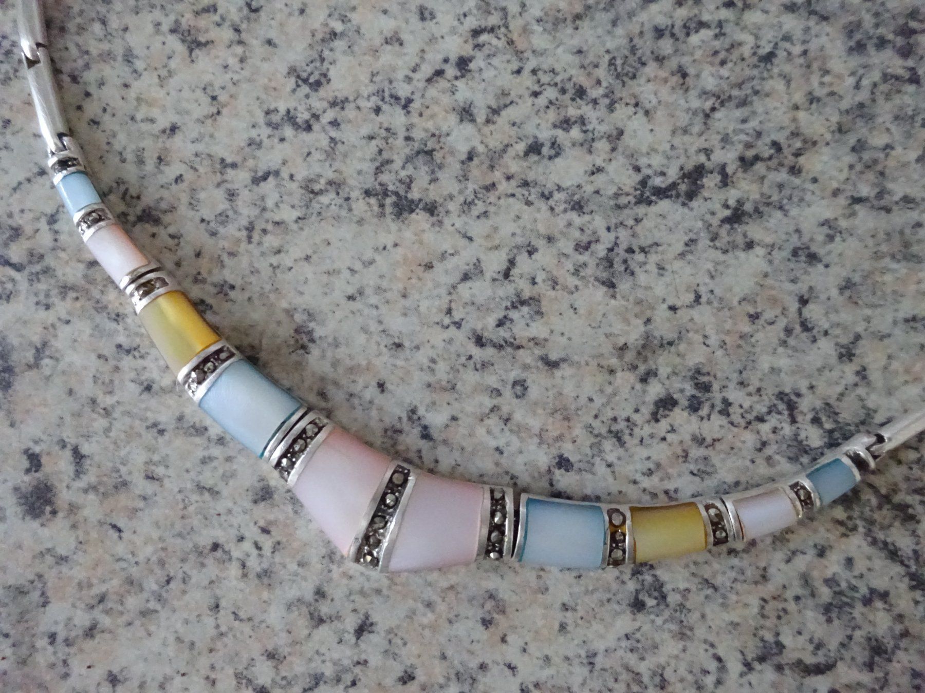 Catenine: Halskette Silber / Collier Pastell – Usato da Esslingen venduto da FetteSchnecke 4