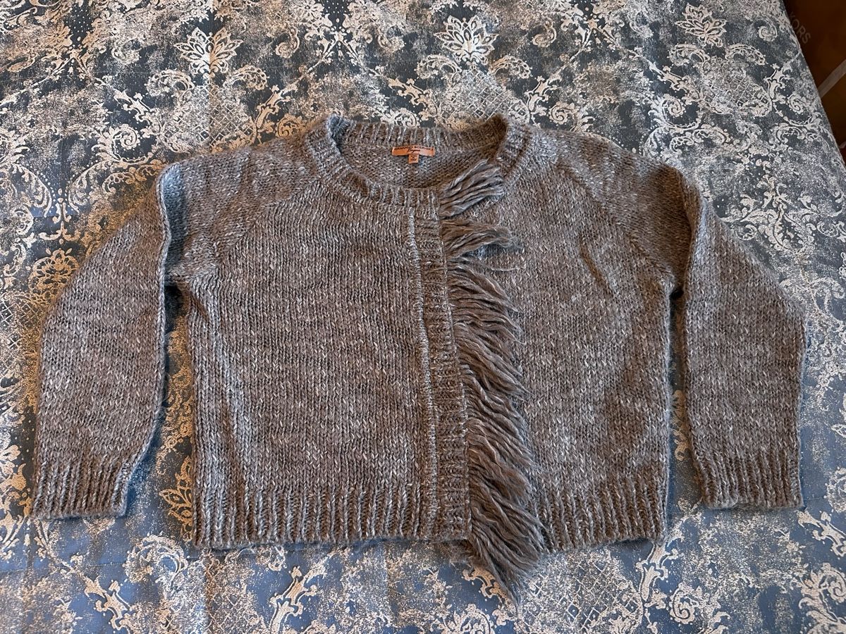 Ermanno Scervino Maglioni & Felpe: Ermanno scervino sweater – Nuovo (secondo la descrizione) da Sorengo venduto da dis_tfq6