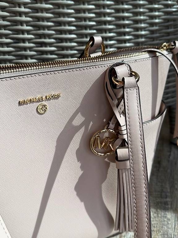 Michael Kors Borse da donna: Michael Kors Shoulder Bag Powder Blush – Nuovo (secondo la descrizione) da Gündisau venduto da min_7yts 2
