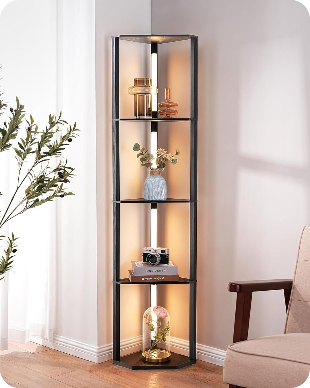 Lampade: Stehlampe mit 4 Holz-Regalen – Nuovo e nell'imballaggio originale da Gränichen venduto da omniadeals