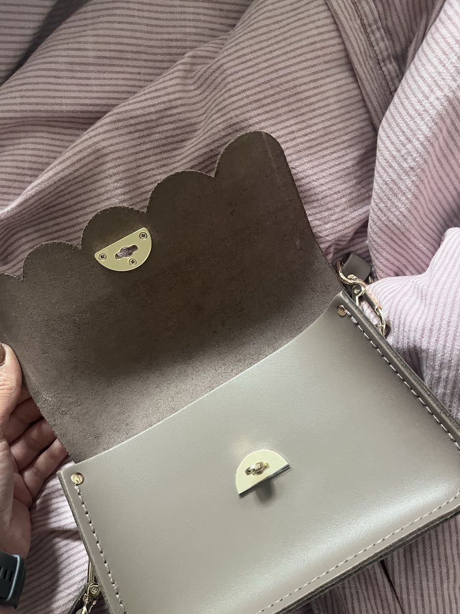Borse da donna: Ledertasche (Nie getragen) – Nuovo e nell'imballaggio originale da Allschwil venduto da MaloseS08 3