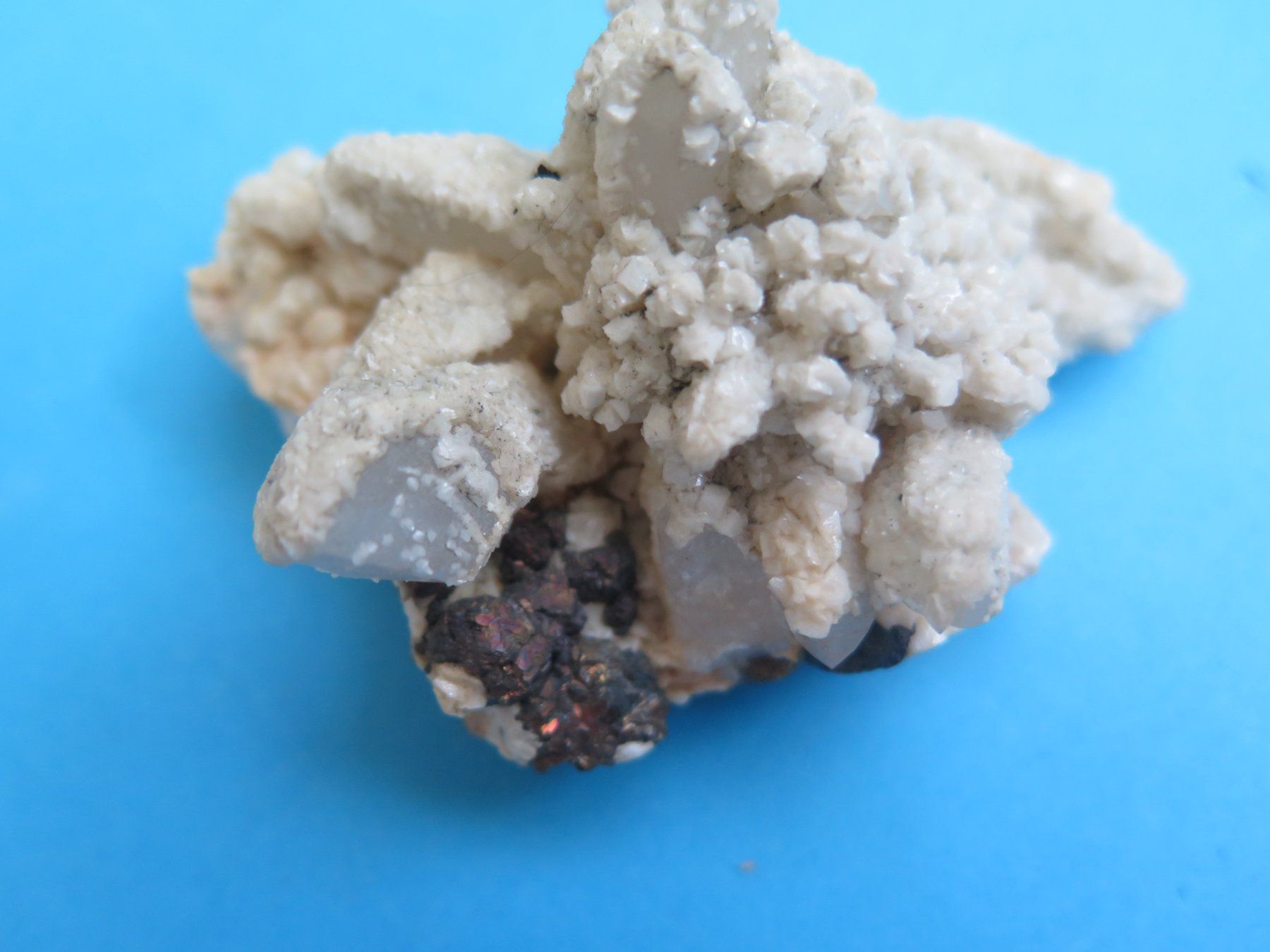 Minerali & Pietre curative: Quarz Stufe mit Pyrit und Dolomit – Usato da Schaffhausen venduto da Yamakana51L8736OQ8 7