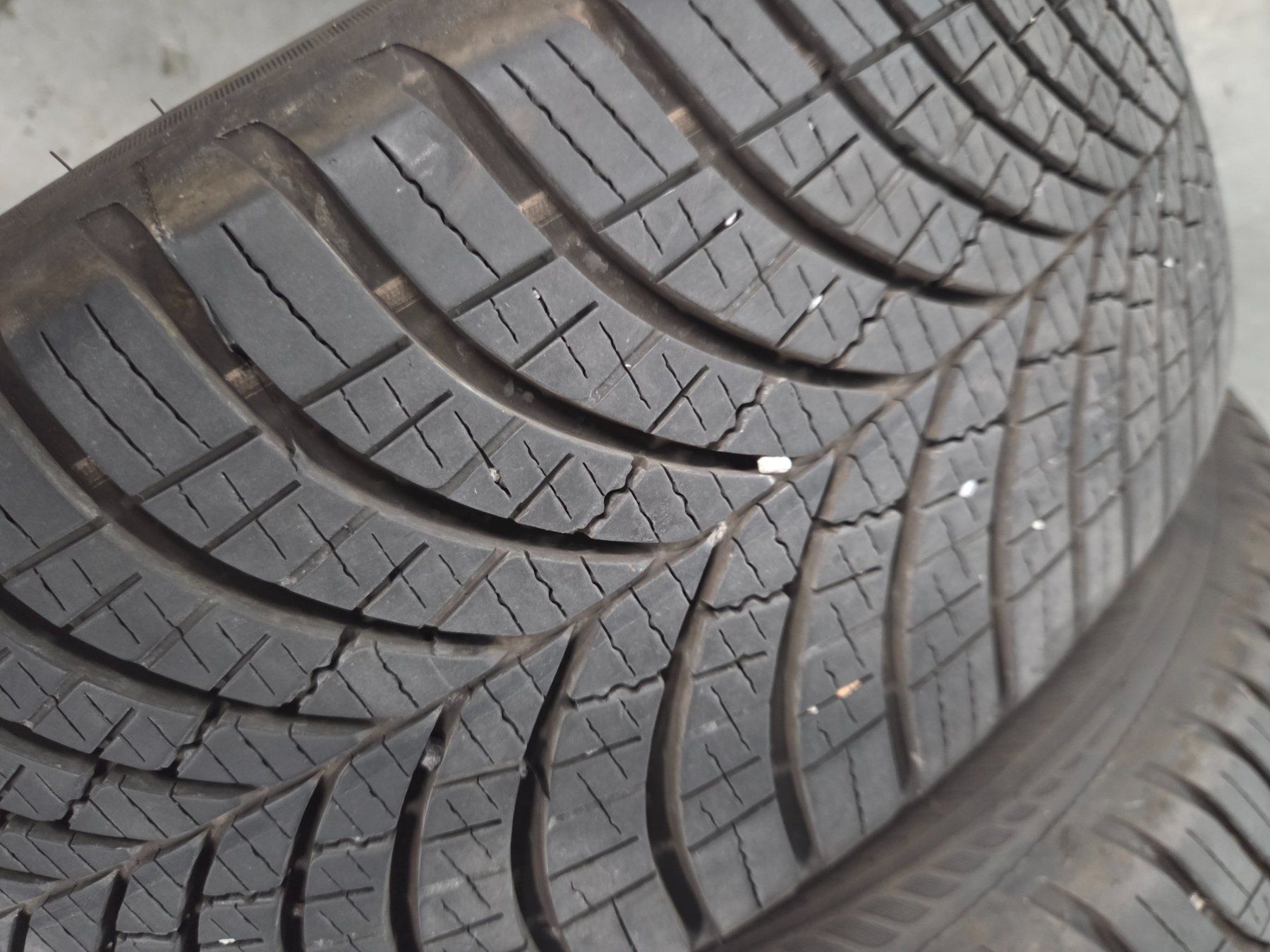 Pneus & Kompletträder: 205 /55 R 17   95V – Gebraucht aus Fischbach-Göslikon von Emanuel.Bardhi 1