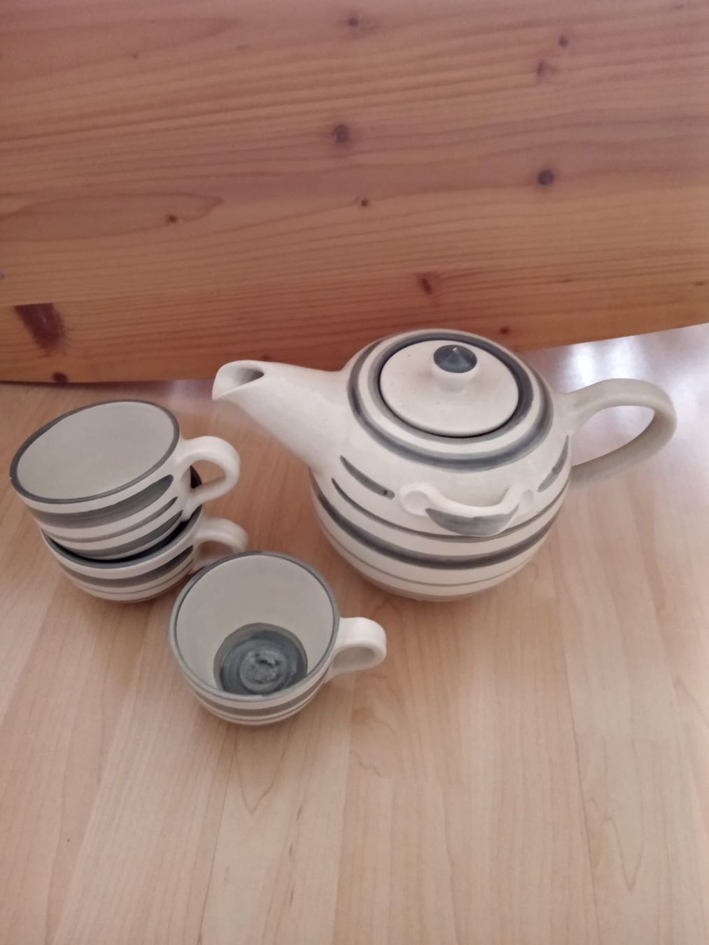 Teiere: Handmade Teekrug mit Tassen NEU – Nuovo (secondo la descrizione) da Haag (Rheintal) venduto da sch_2zy9