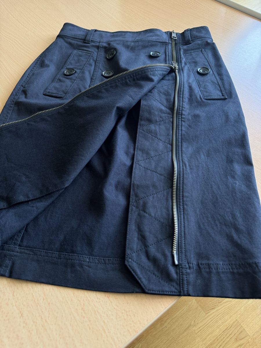 Burberry Röcke: Jupe Burberry Brit noire zippée, taille 36 – Neu (gemäss Beschreibung) aus Morges von sandy069 4