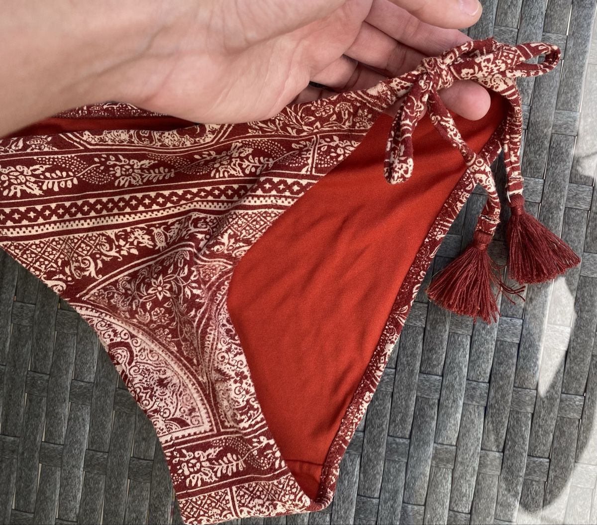 H&M Badekleider & Bikinis: Bikini 2 pièces à motifs  – Gebraucht aus St-Légier-Chiésaz von lea_6k5s 2