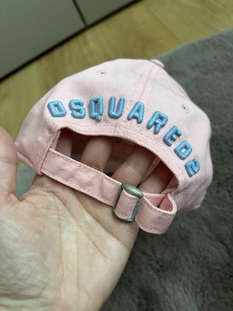 Dsquared2 Altro in  Abbigliamento & Accessori: Originale Dsquared2 Icon Cap, Grösse verstellbar, Rosa 53 – Usato da Augst BL venduto da fine-art 2