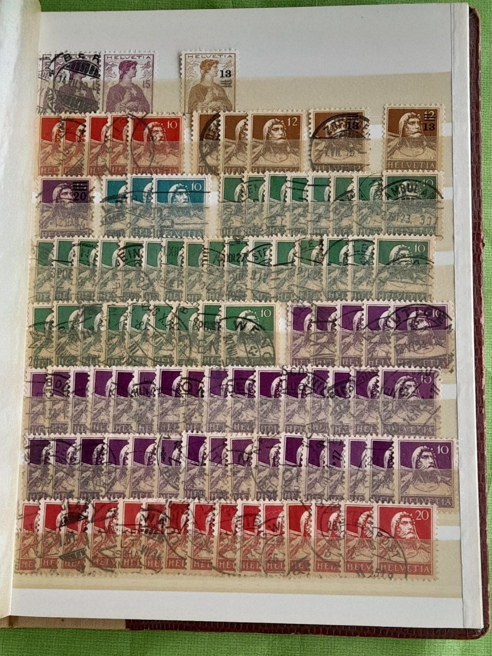 Tutti i francobolli: Album mit diversen Schweizer Marken – Usato da Aeschi b.Spiez venduto da 52_wochen 4