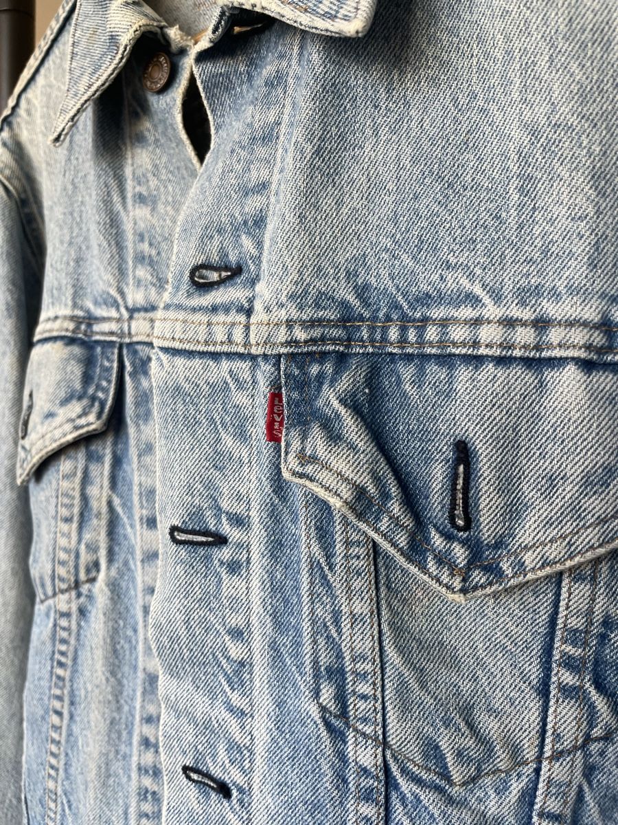 Levi's Giacche: Vintage Levi's Jeans Jacke, hellblau, Gr. M – Usato da Zürich venduto da Tcj.han 2