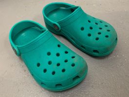 Crocs Türkis Grösse 11 gebraucht