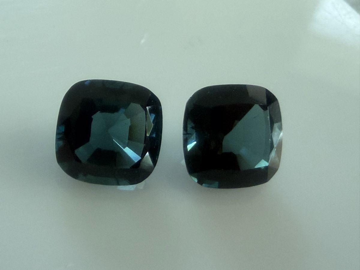 Pietre preziose: INDIGOLITH TURMALIN   " Pair "   4.55cts  Nigeria – Nuovo e nell'imballaggio originale da Seftigen venduto da tigers12 1