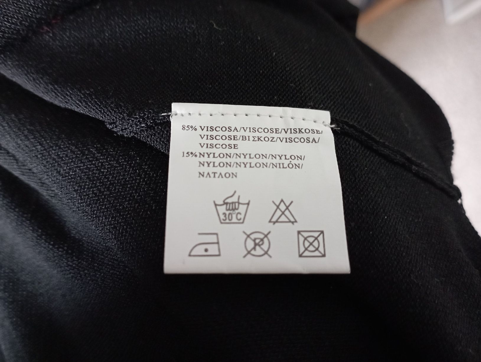 Maglioni & Felpe: edler, feiner Damenpullover 46 Viskose neu – Nuovo (secondo la descrizione) da Wettingen venduto da penelope39 3
