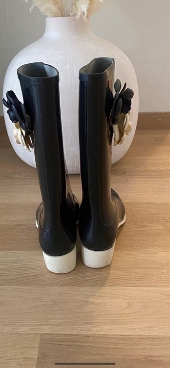 Chanel Scarpe da donna: Chanel Gummistiefel 39 aber eher 38.5 – Usato da Oberaegeri venduto da sunbay 3