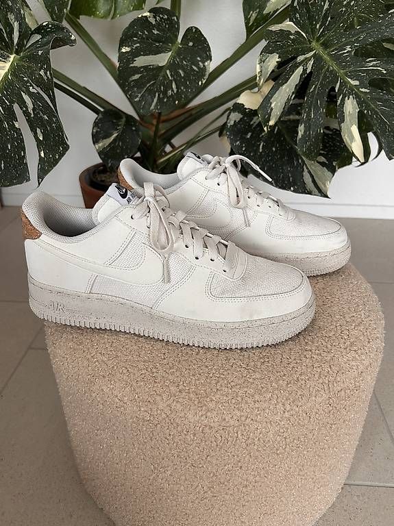 Nike Scarpe da uomo: Nike Air Force 1 Low Next Nature Cork – Usato da Zürich venduto da laraaimee 1