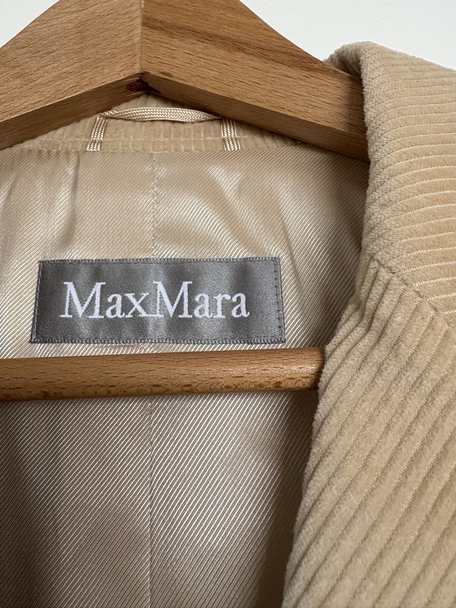 Max Mara Giacche: Max Mara ,vintage jacket , original,size 42/L – Usato da Lausanne venduto da oyu_hgg5 8